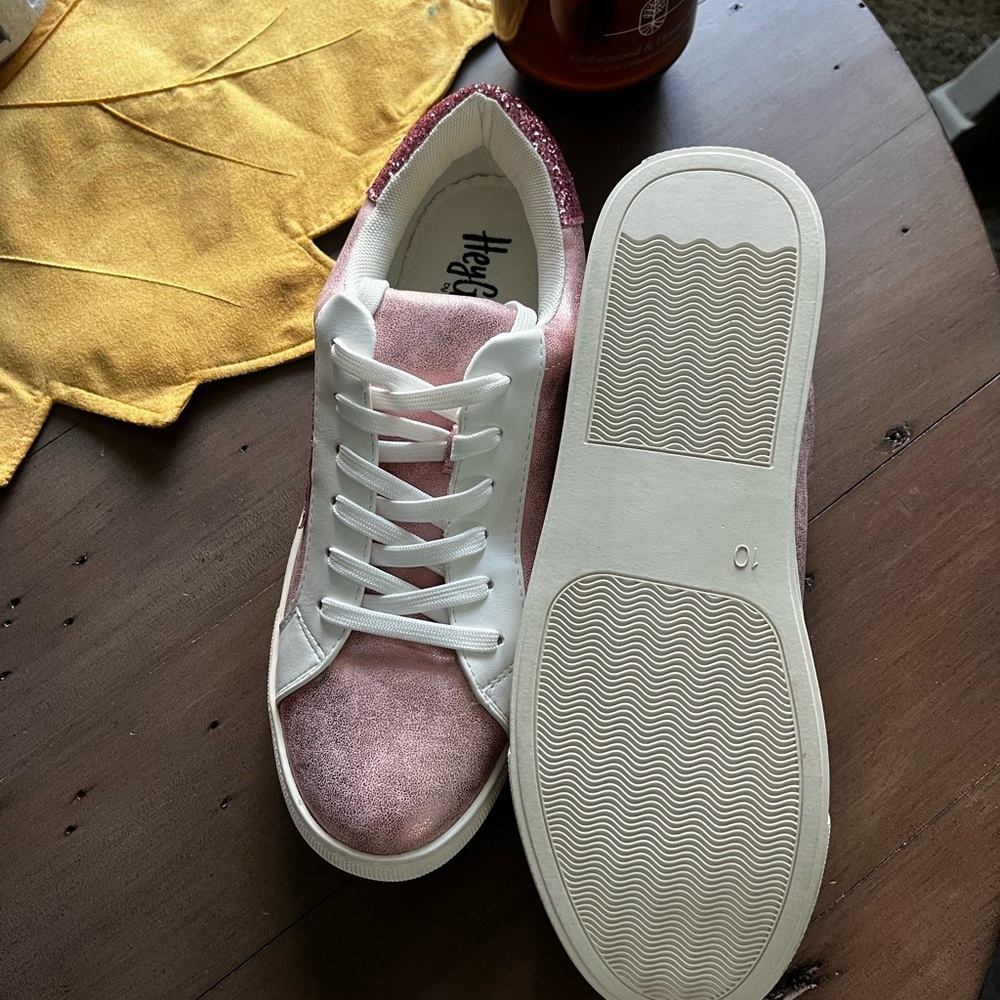 HEY GIRL by Corkys Pink and White Glitter Sneakers​ - Picture 4 of 5